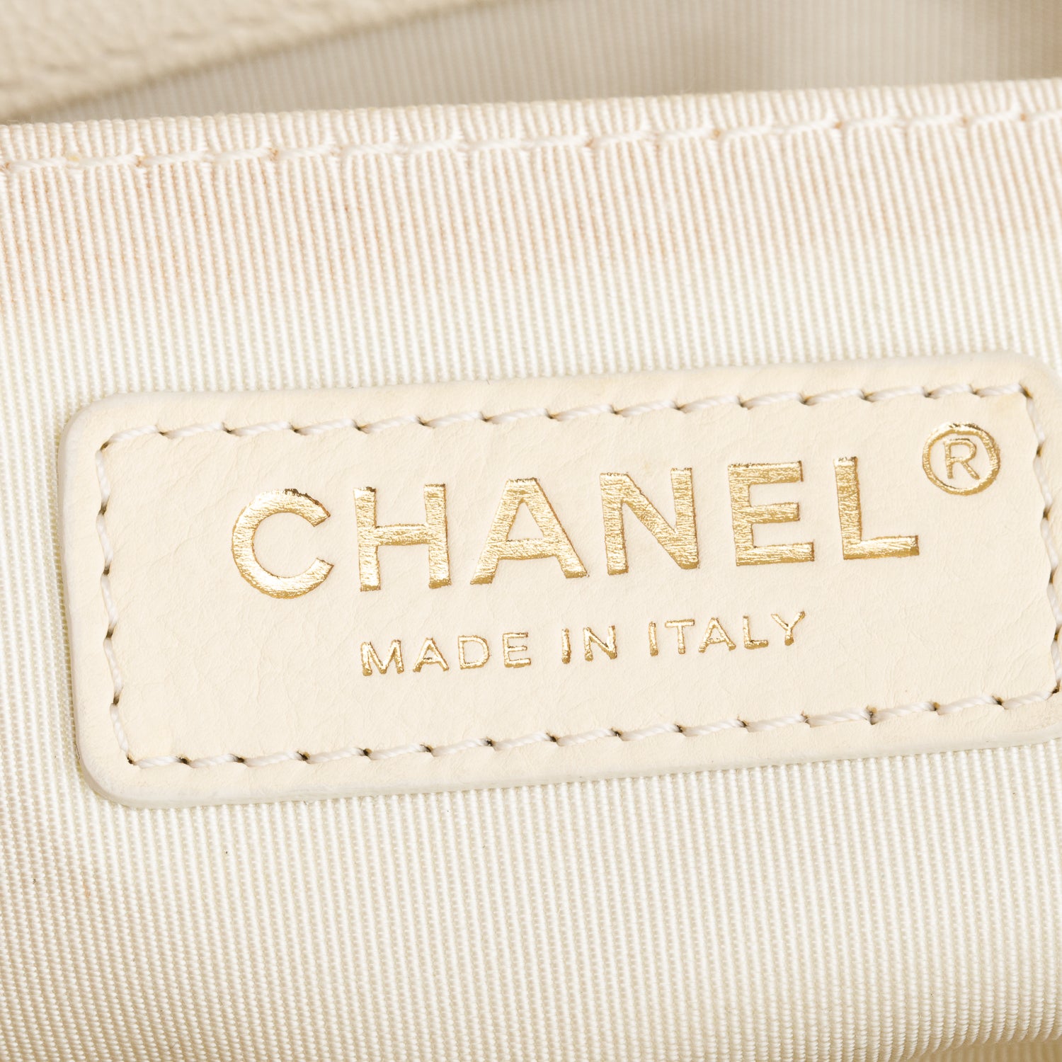 Chanel White Caviar Quilted Medium Boy Flap Bag w/ Authenticity Card