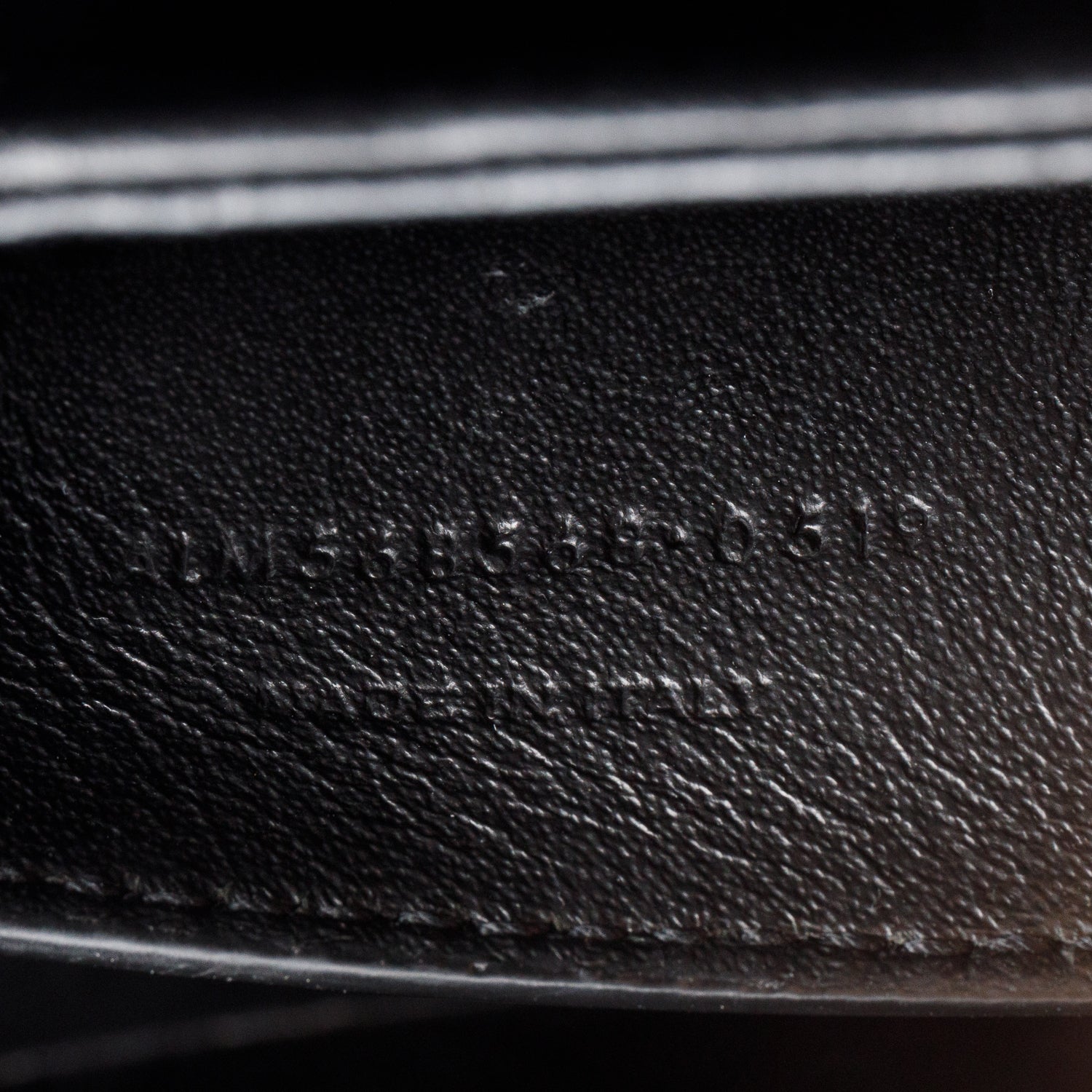 Saint Laurent Black Calfskin/Suede Le 61 Shoulder Bag