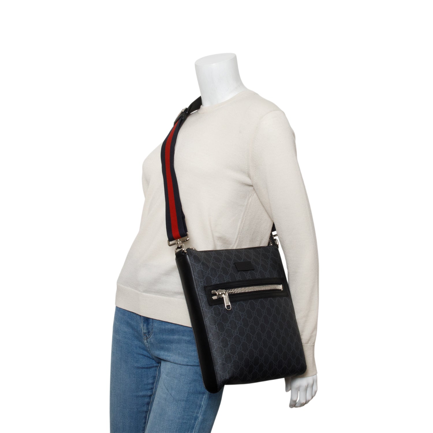 Gucci Black GG Supreme Canvas Calfskin Messenger Bag w/ Box