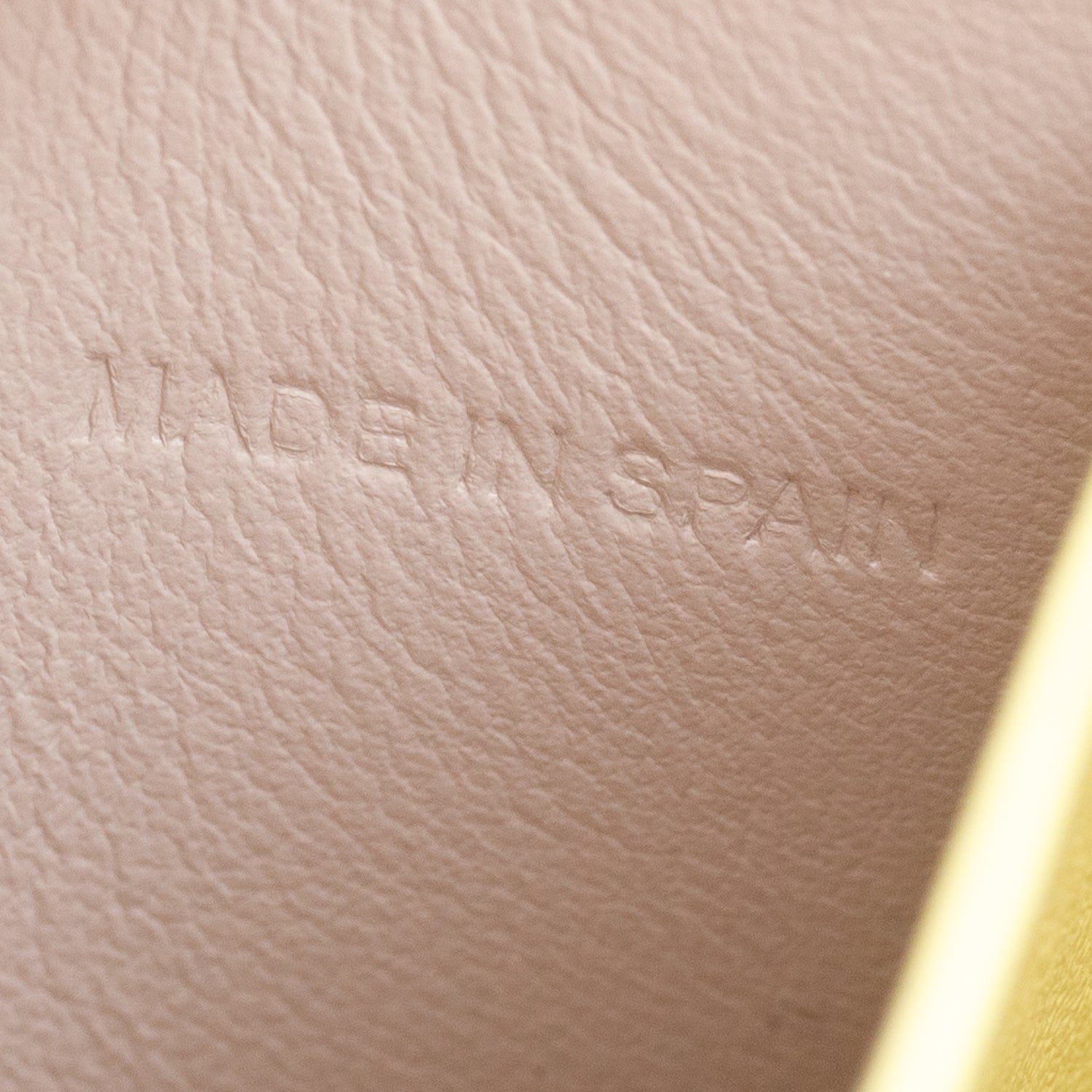 Chloe 2023 Calfskin Leather Micro Sense Tote w/ Strap & Authenticity Card