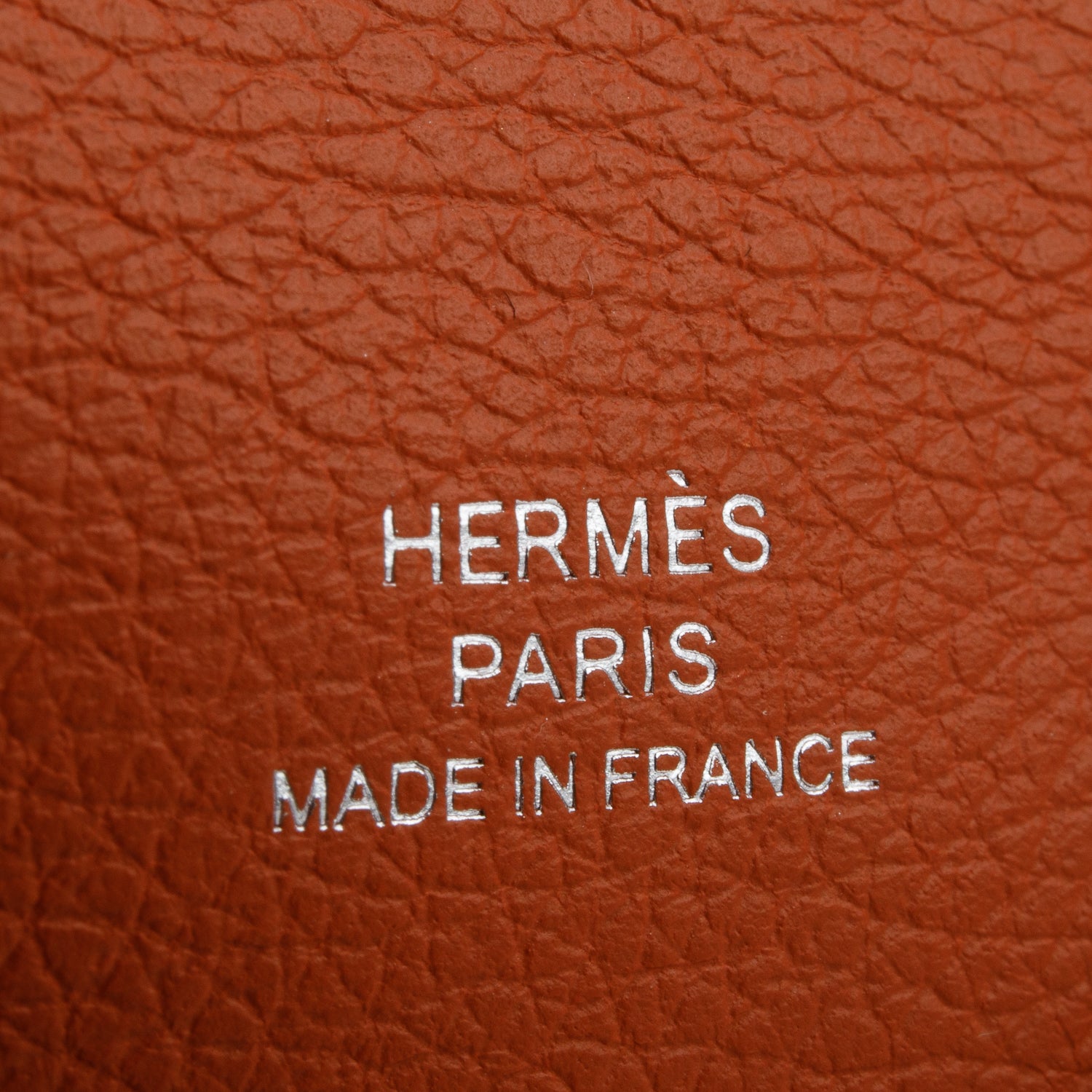 Hermes 2022 Cuivre Mysore Goatskin Calvi Duo Compact Verso Card Holder w/ Box
