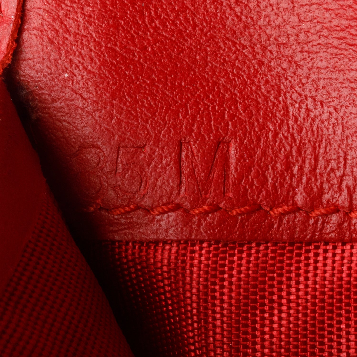 Prada Red Patent Saffiano Leather Metal Compact Snap Bi-Fold Wallet