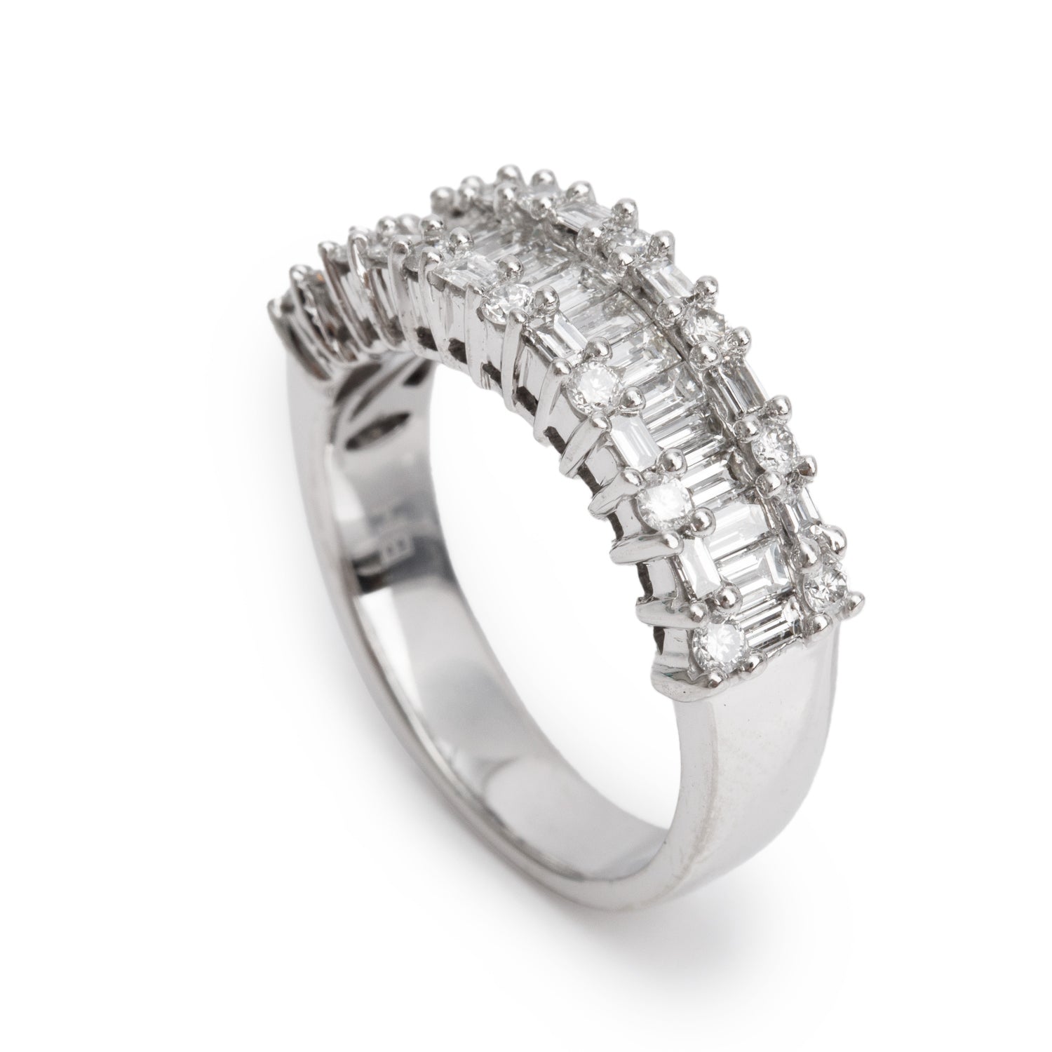 14k White Gold 1.57 tcw. Diamond Three Row Band Ring, Size 6.5