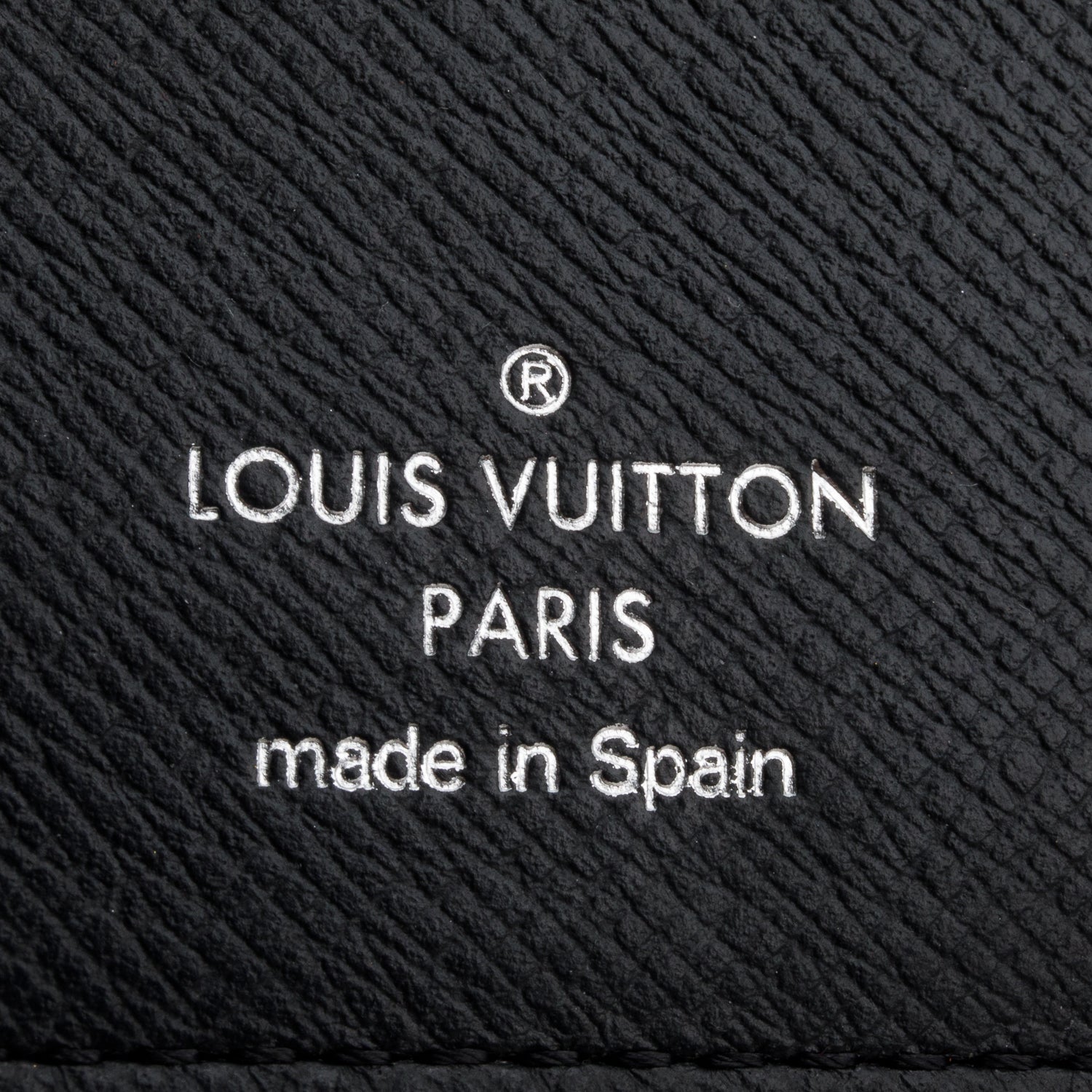 Louis Vuitton Black Taiga Leather Vertical Zippy Wallet