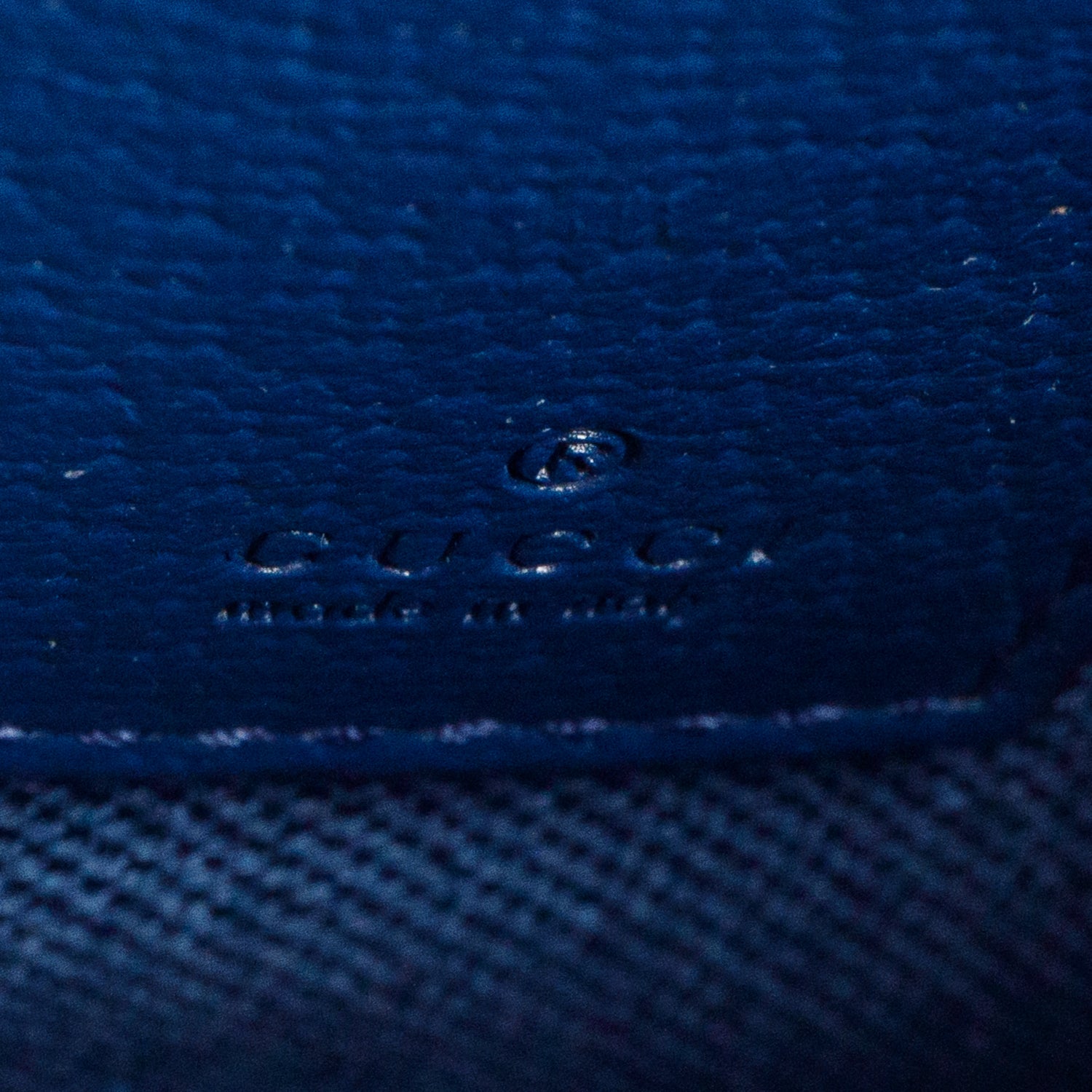 Gucci GG Supreme Monogram Navy Azalea Calfskin Interlocking G Small Pouch
