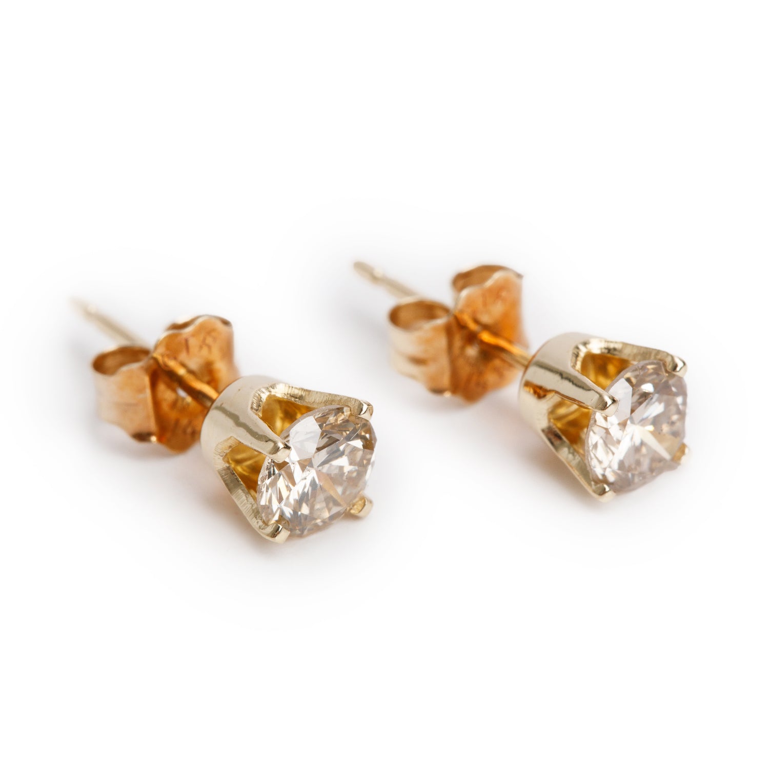 14k Yellow Gold 0.60 tcw. Diamond Stud Earrings