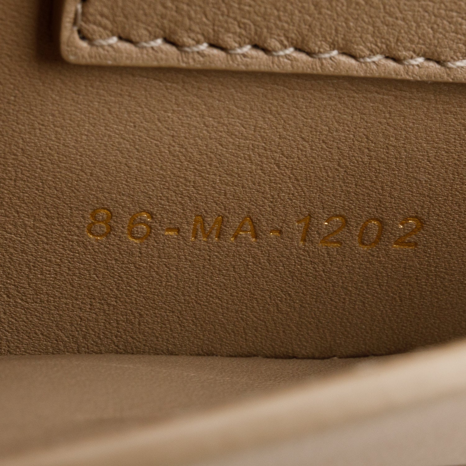 Christian Dior 2022 Brown Calfskin 30 Montaigne East-West Chain Bag w/ Box