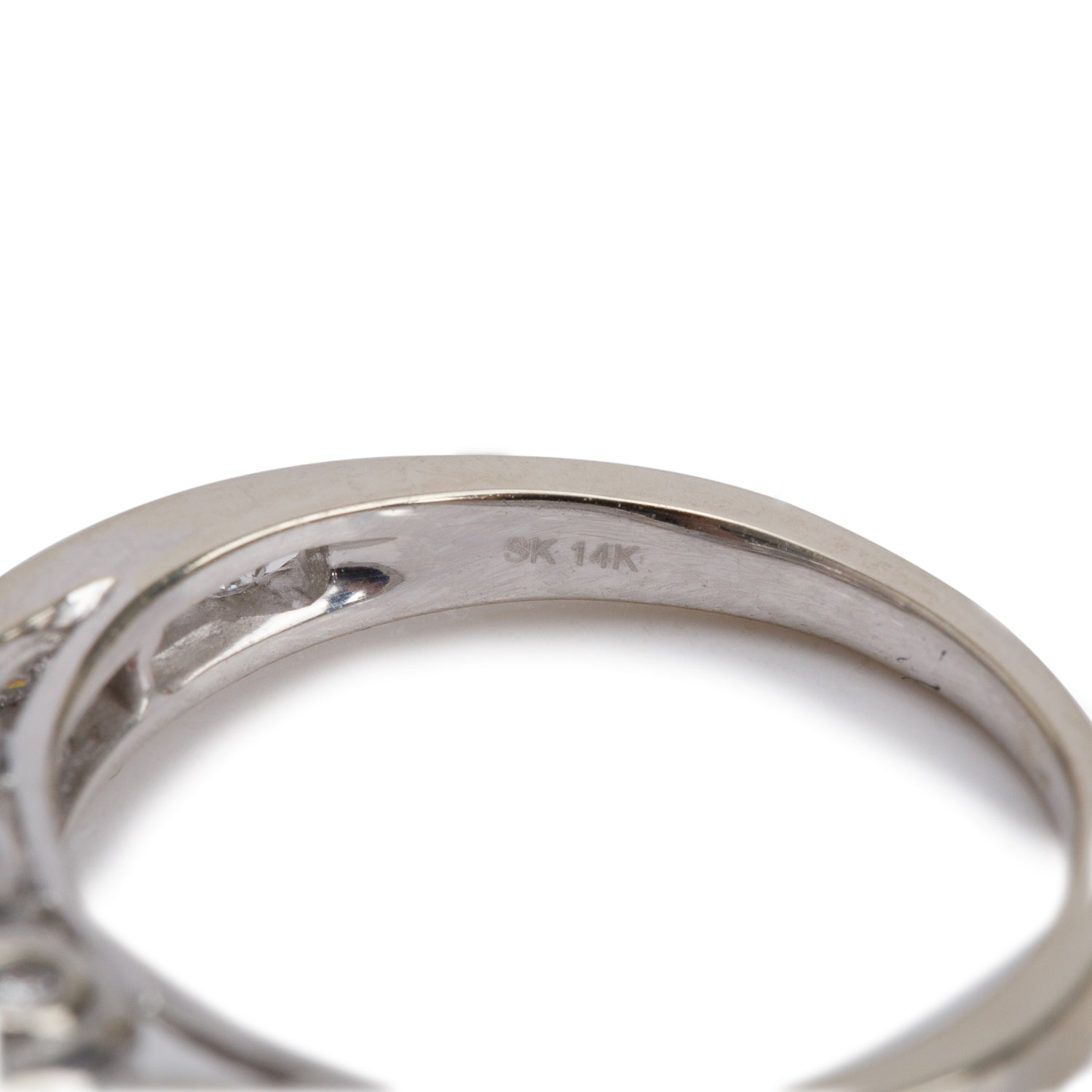 14k White Gold Diamond Engagement Ring, Size 6.75