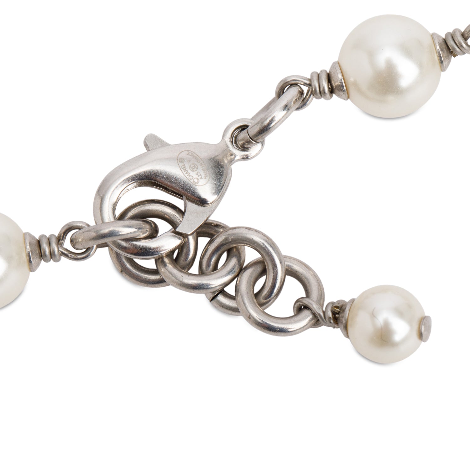 Chanel 2025 Palladium-Plated Faux Pearl & Strass CC Station Necklace