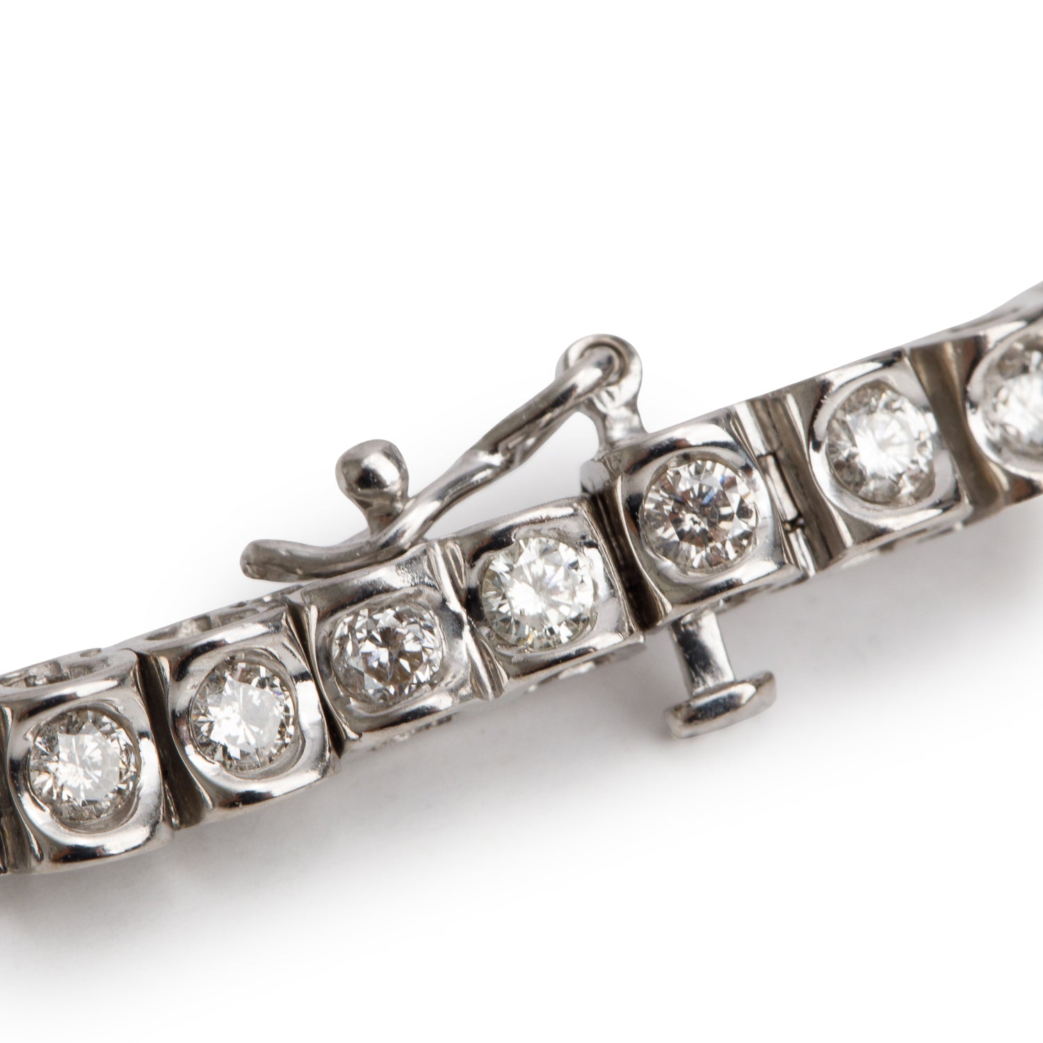 14k White Gold 2.64 tcw. Diamond Tennis Bracelet