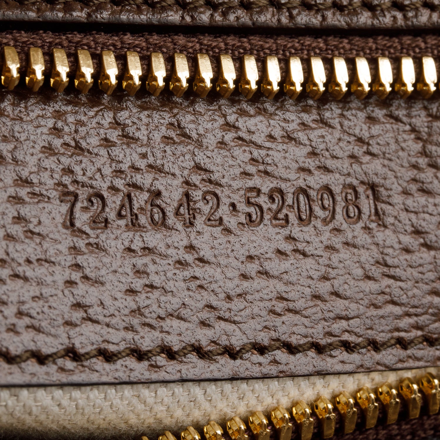 Gucci Brown Monogram Jumbo GG Textured Dollar Calfskin Web Large Duffle Bag w/ Strap