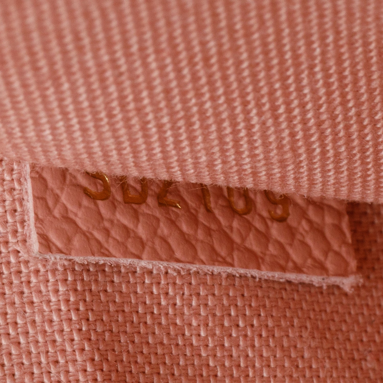 Louis Vuitton Pink Monogram Empreinte Leather Felicie Pochette w/ Receipt