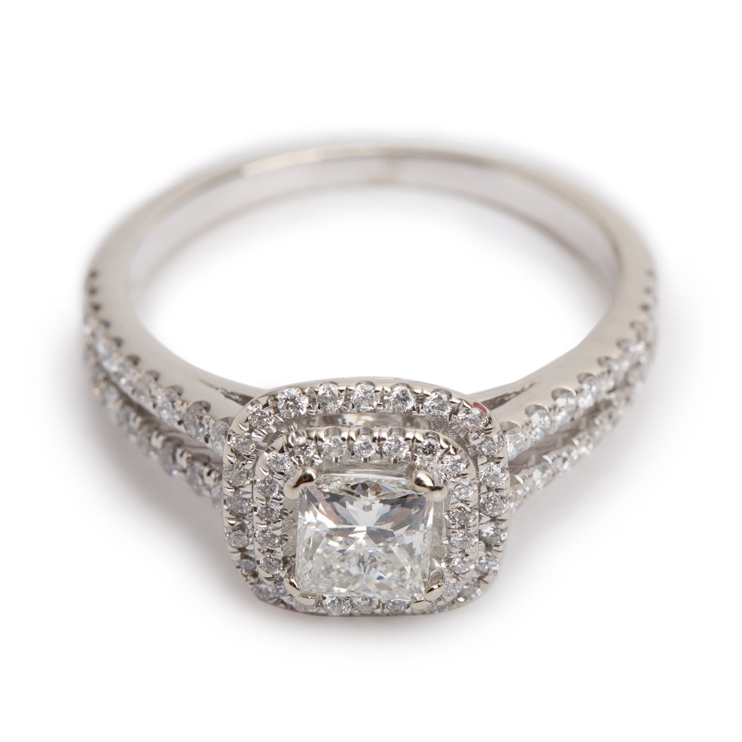 Michael Hill 14k White Gold 1.22 tcw. Halo Design Diamond Engagement Ring, Size 8