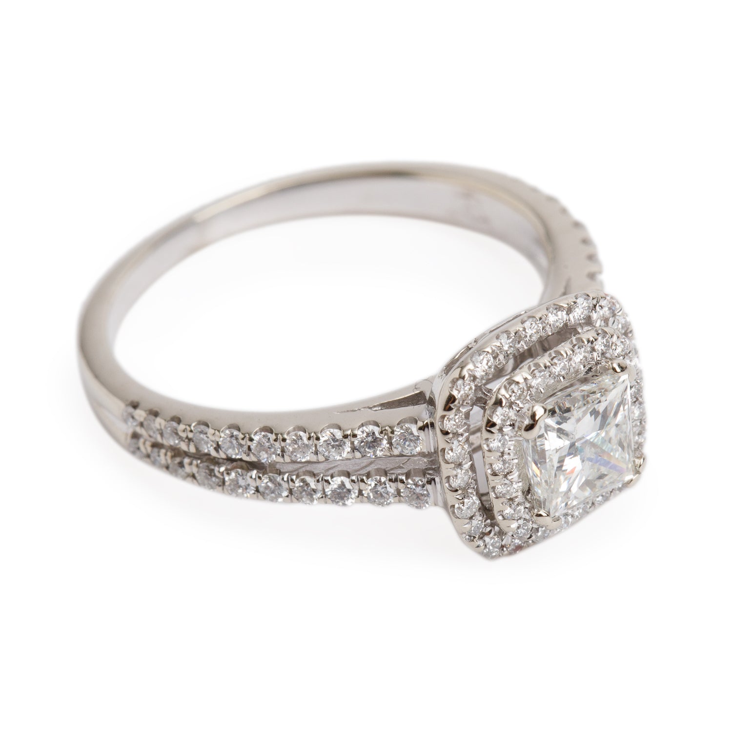Michael Hill 14k White Gold 1.22 tcw. Halo Design Diamond Engagement Ring, Size 8