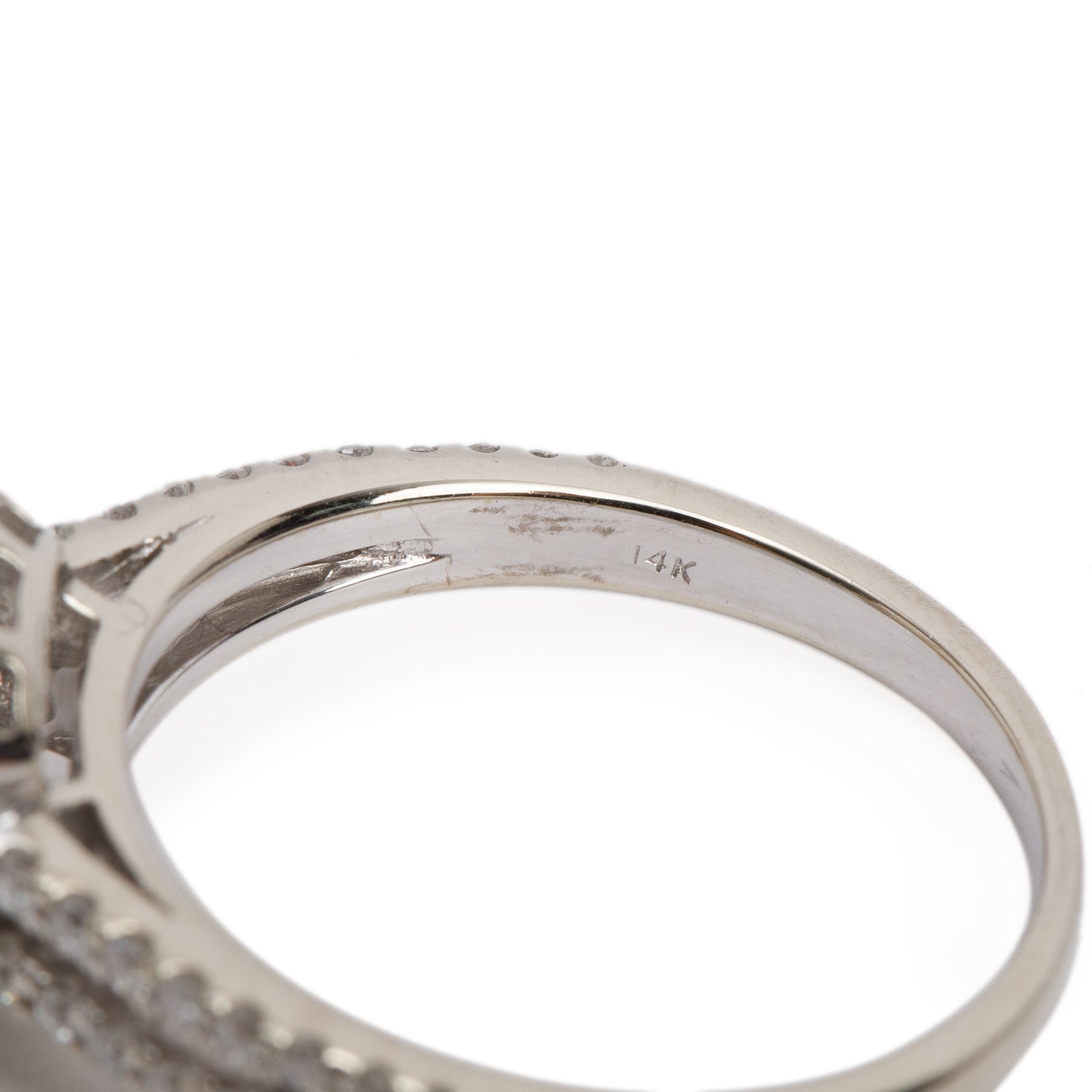 Michael Hill 14k White Gold 1.22 tcw. Halo Design Diamond Engagement Ring, Size 8