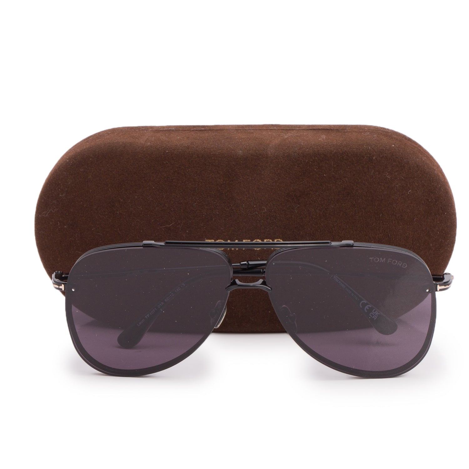 Tom Ford TF 1071 Black Aviator Leon Sunglasses w/ Case