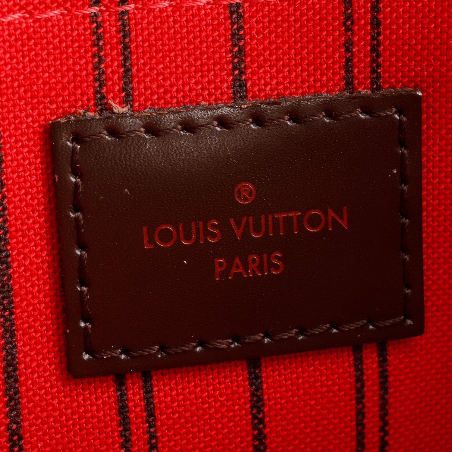 Louis Vuitton Damier Ebene Neverfull Pochette
