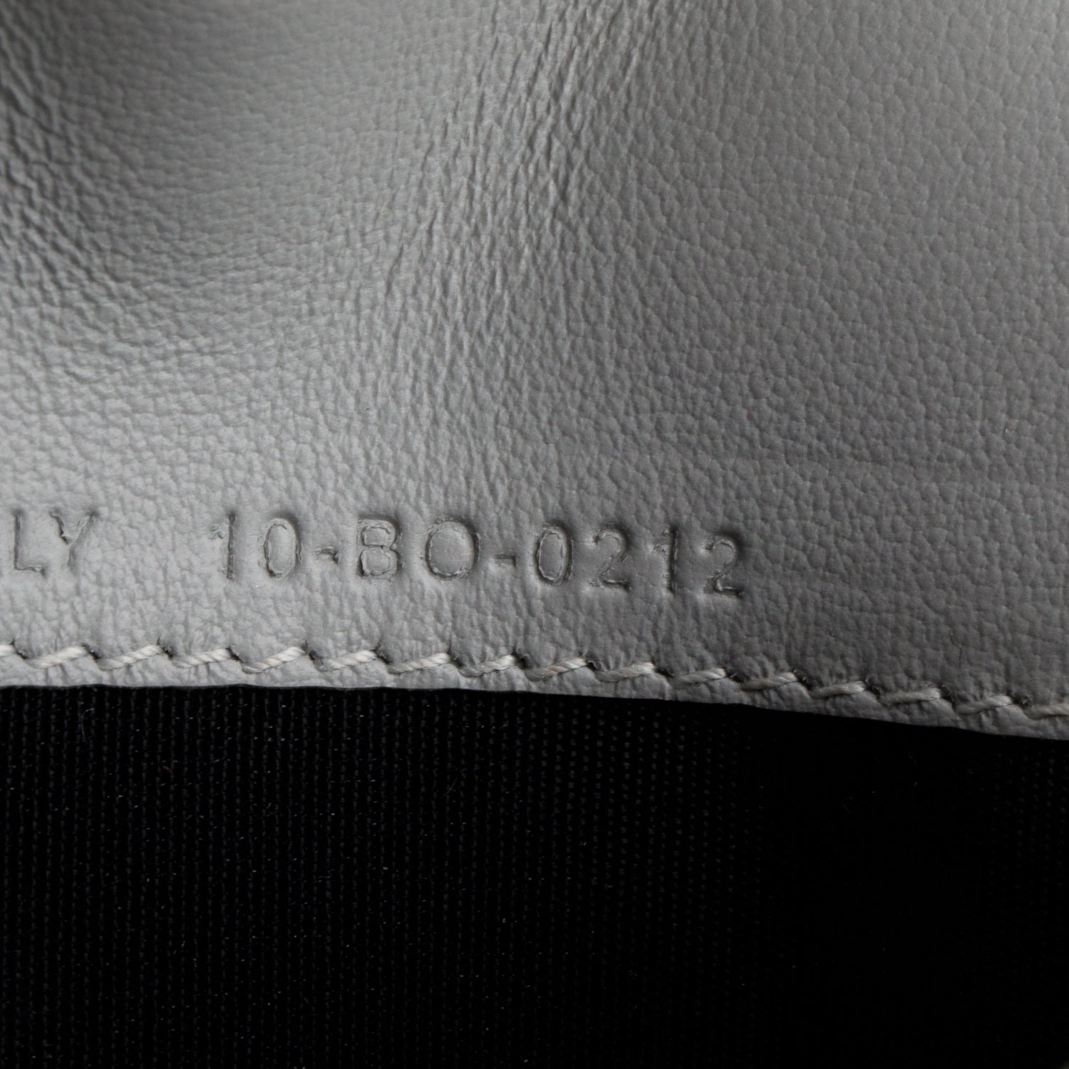 Christian Dior 2022 Grey Calfskin CD Diamond Canvas Passport Holder
