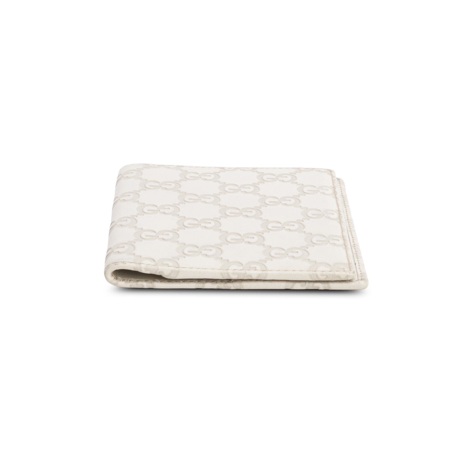 Gucci Beige Signature Smooth Leather Emblem Passport Case