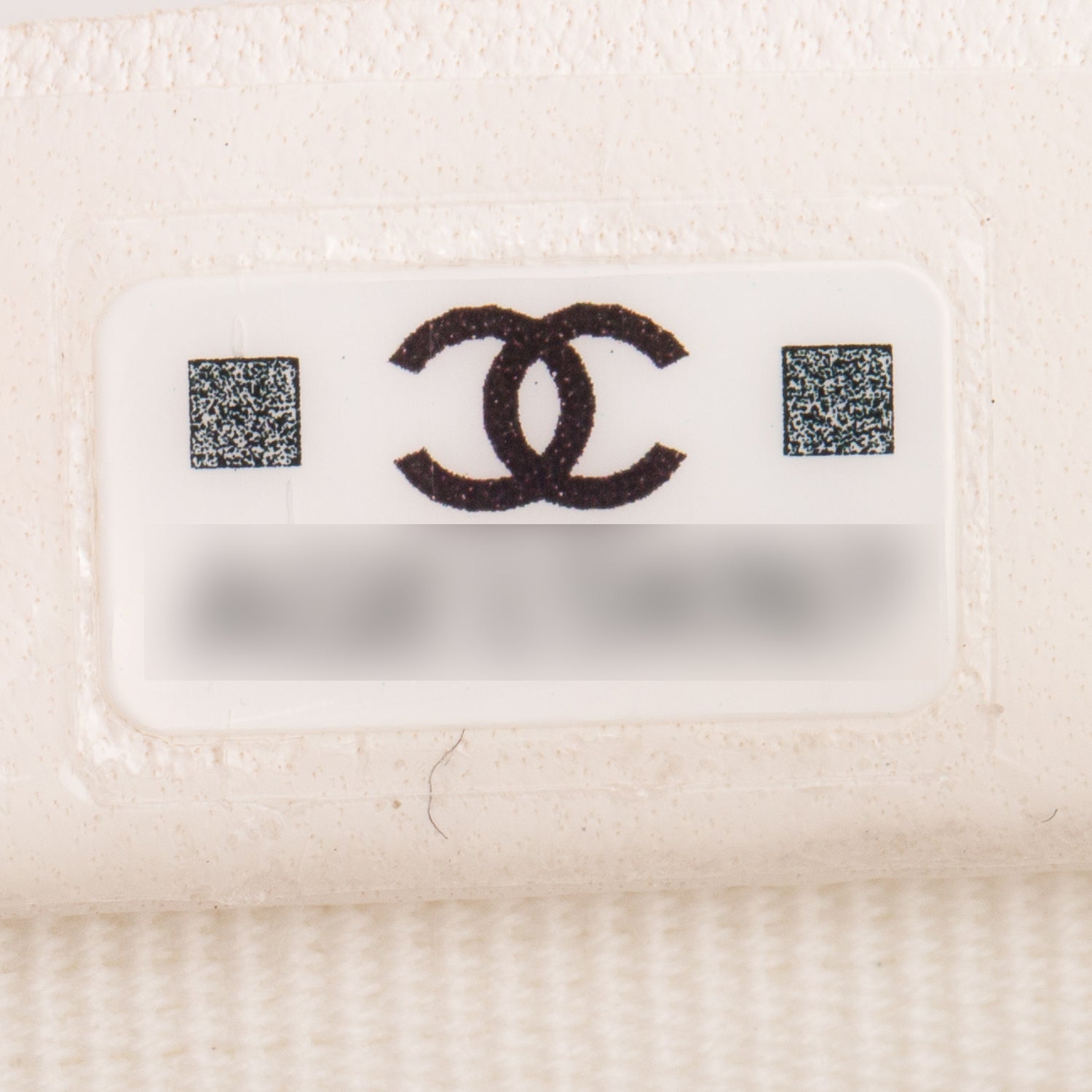 Chanel White Caviar Quilted Mini Heart Crush Waist Bag w/ Box