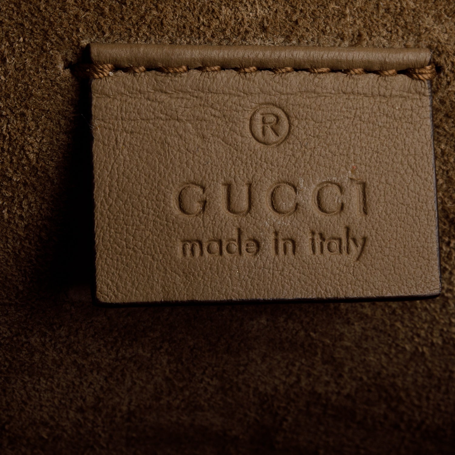 Gucci GG Supreme Monogram Medium Dionysus Shoulder Bag w/ Box