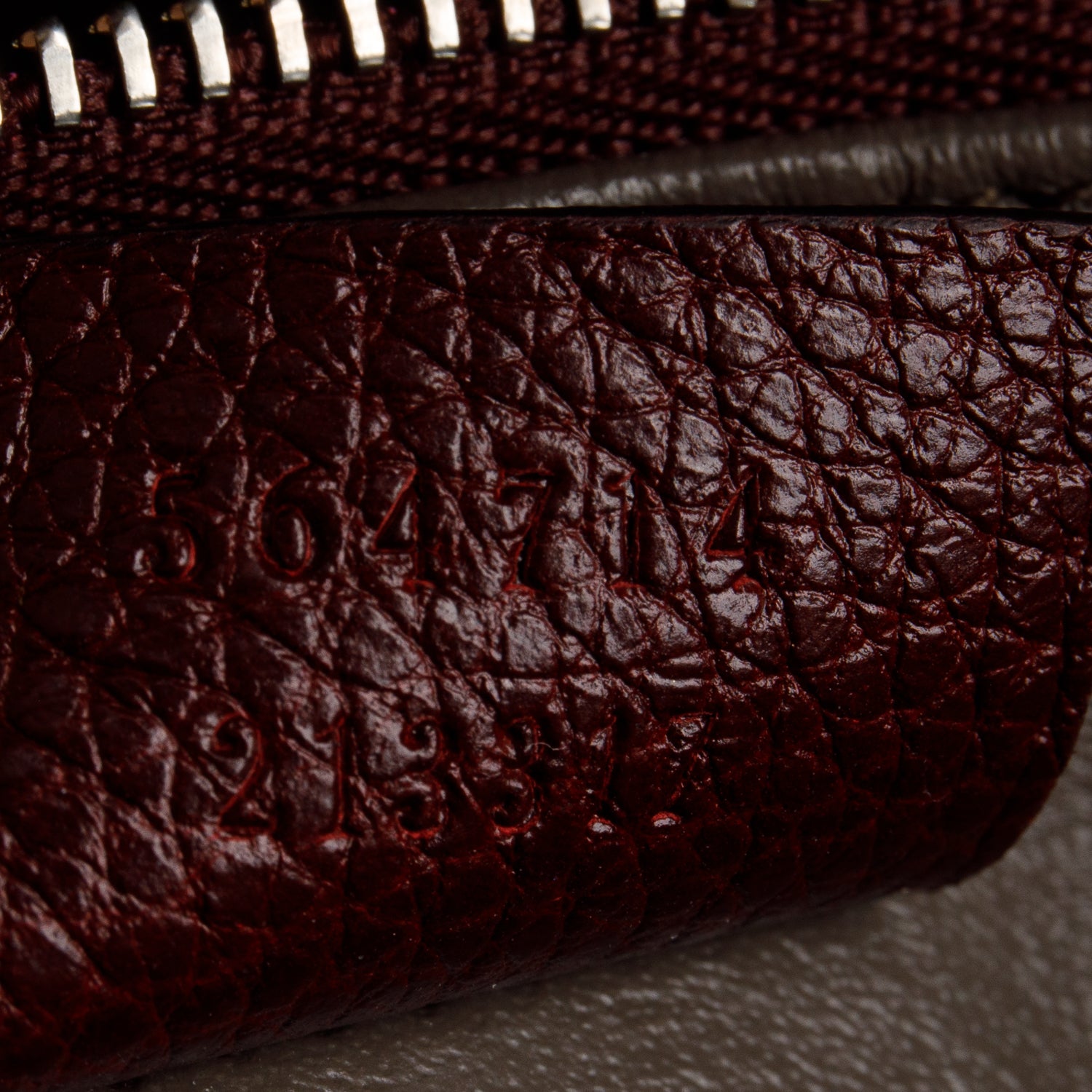 Gucci Burgundy Grainy Calfskin Medium Zumi Top Handle w/ Strap
