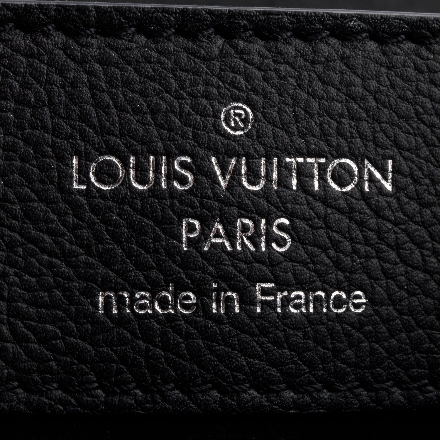 Louis Vuitton Black Soft Calfskin Lockme Ever MM w/ Strap