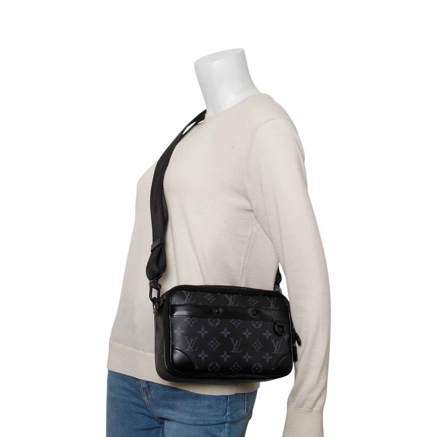 Louis Vuitton Black Monogram Eclipse Alpha Messenger w/ Box