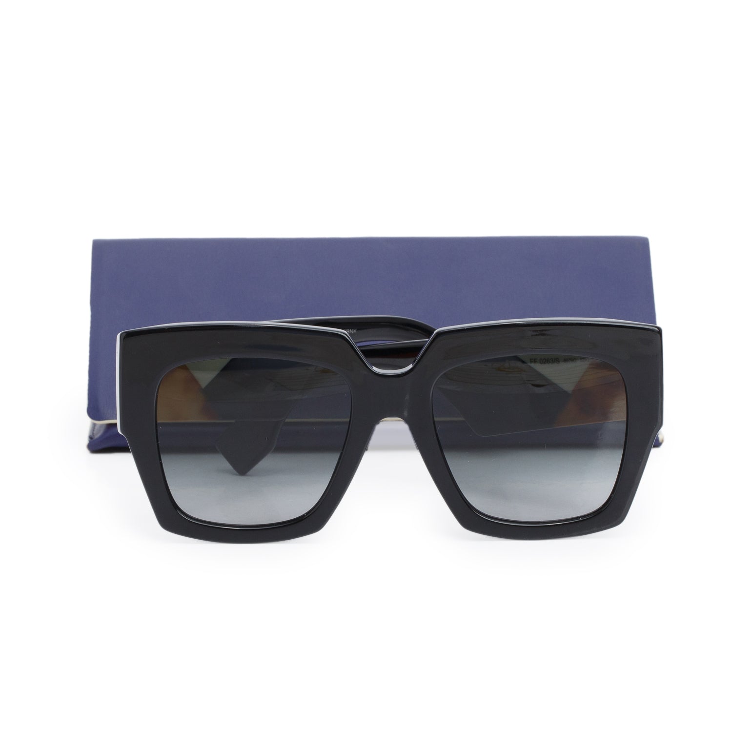 Fendi FF 0263/S Black Acetate Square Oversized Sunglasses w/ Case & Authenticity Card