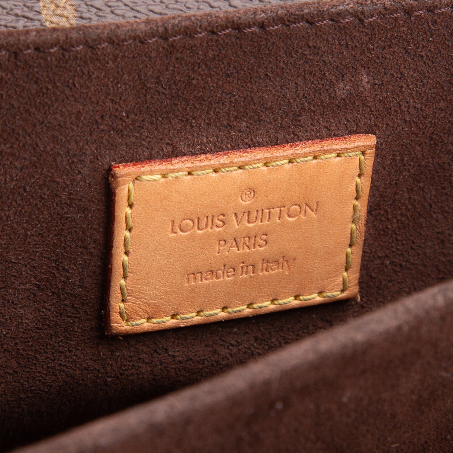 Louis Vuitton 2021 Monogram Pochette Metis w/ Box, Strap & Receipt