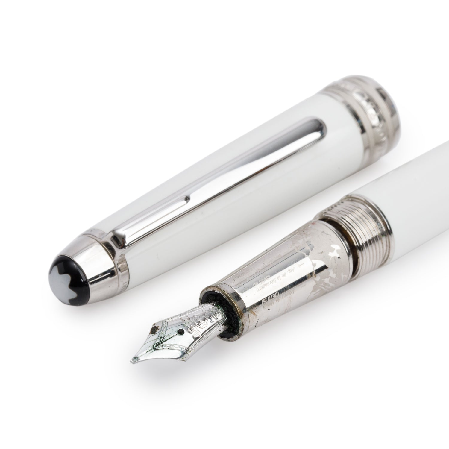 Montblanc Platinum-Coated White Resin Meisterstuck Legrand Fountain Pen