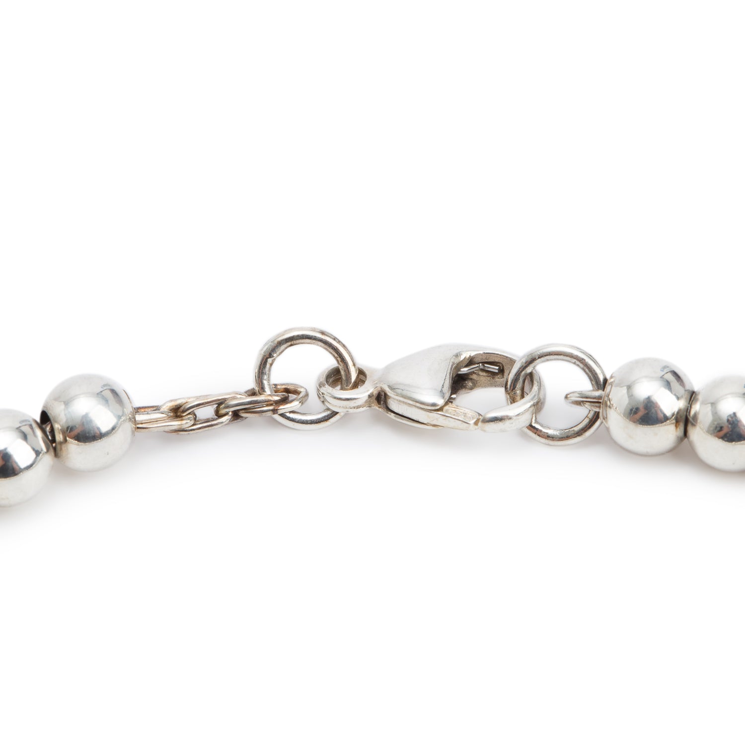Tiffany & Co. Return to Tiffany Mini Heart Tag 4 MM Bead Bracelet