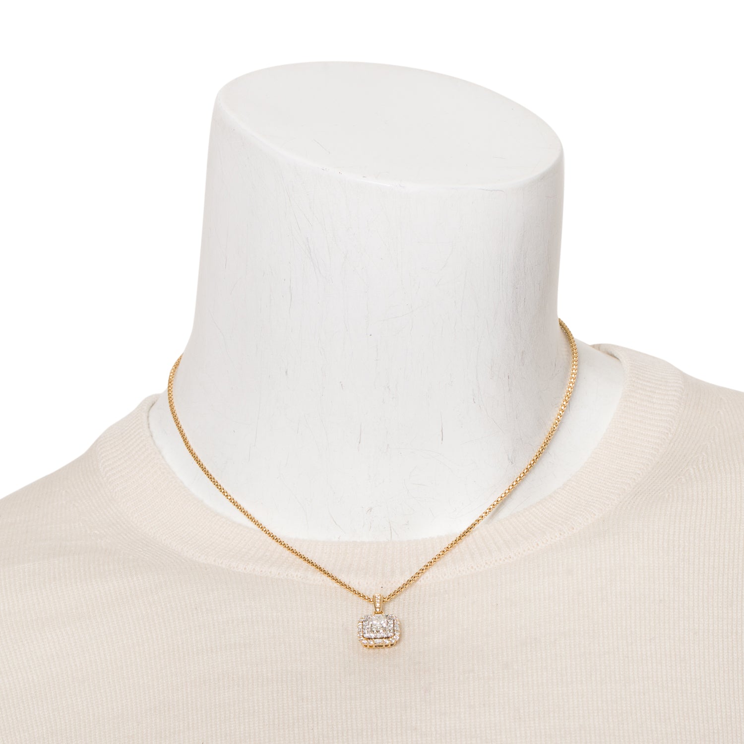 18k Yellow Gold Pave Diamond Pendant Necklace
