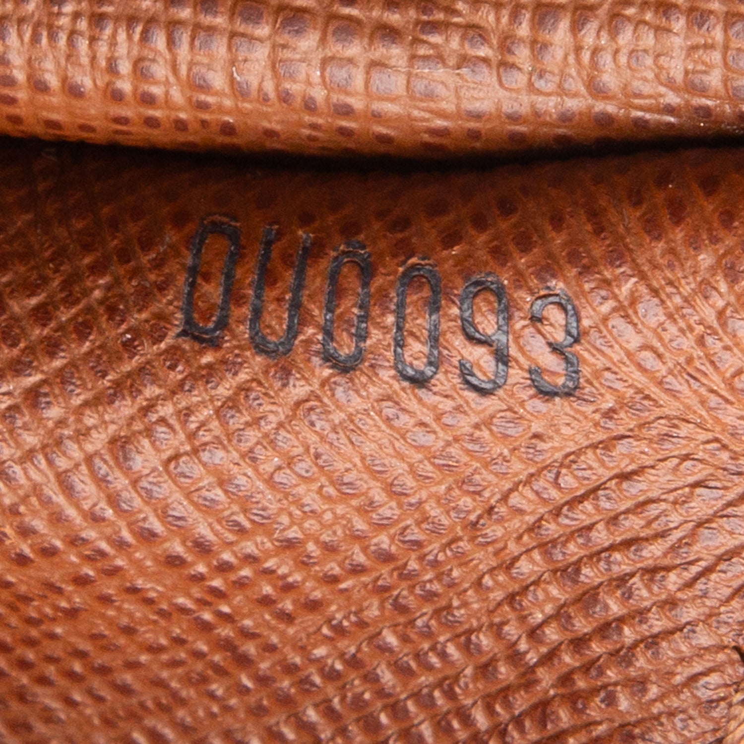 Louis Vuitton Monogram Papillon 26