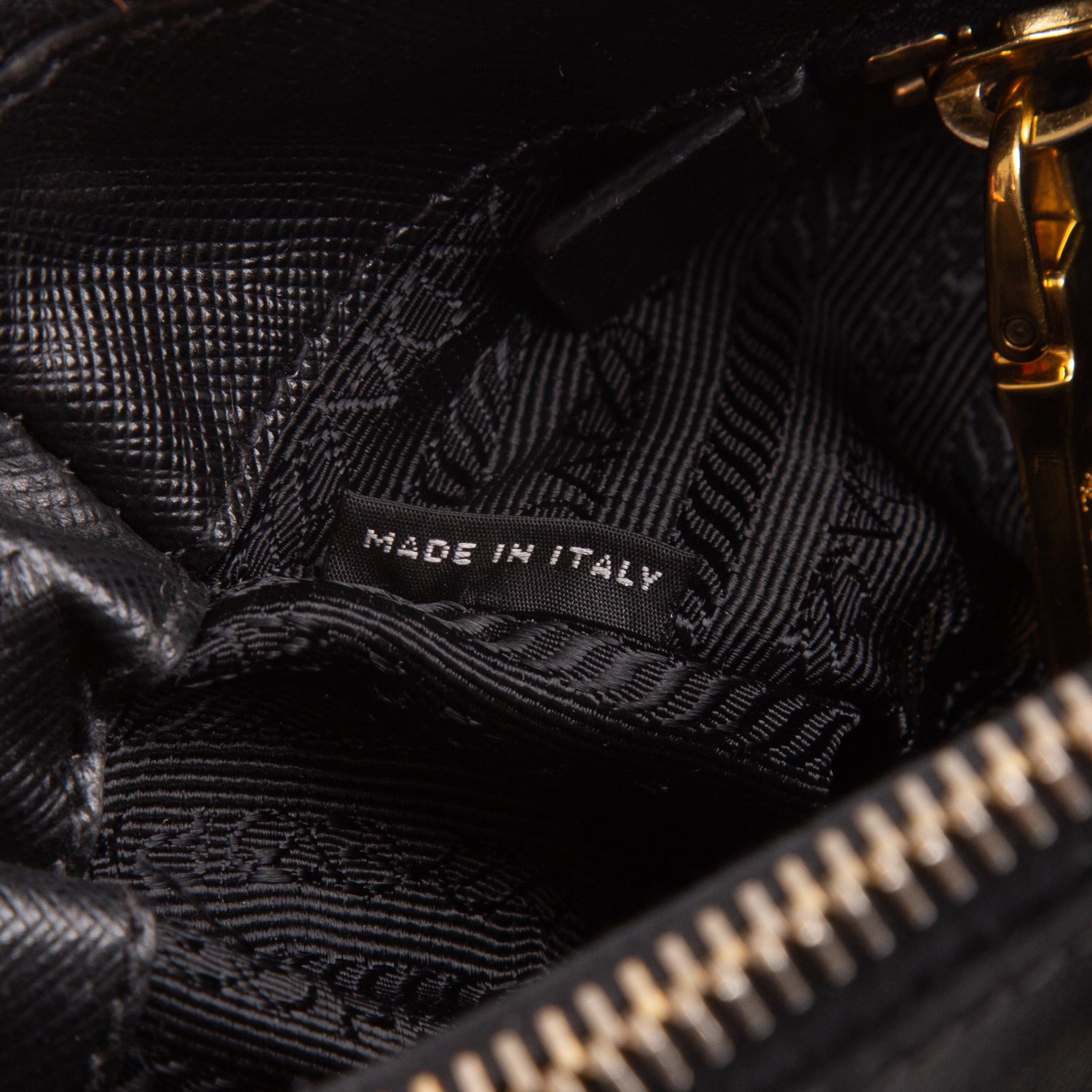 Prada Black Saffiano Lux Medium Double Zip Galleria Tote w/ Strap