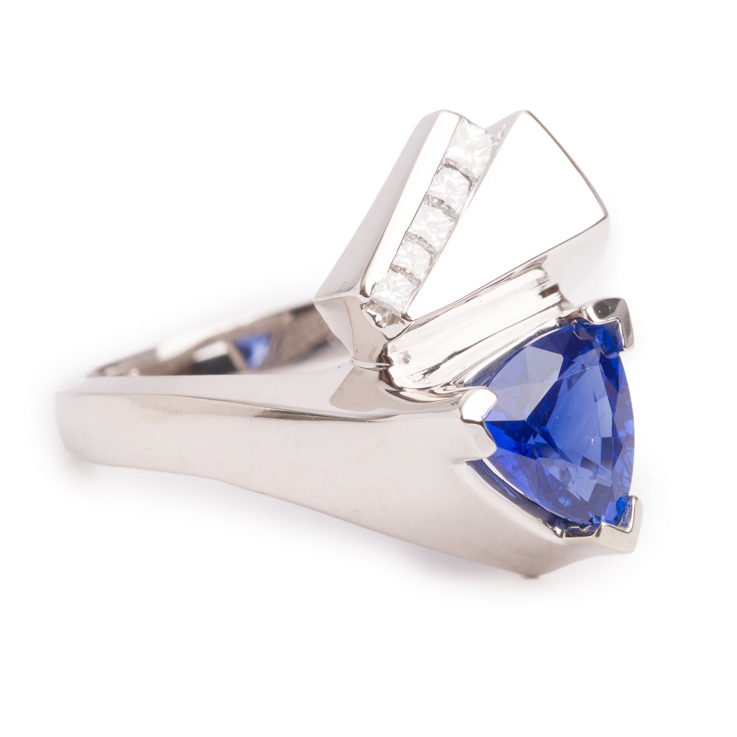 14k White Gold Blue Sapphire & Diamond Cocktail Ring, Size 7