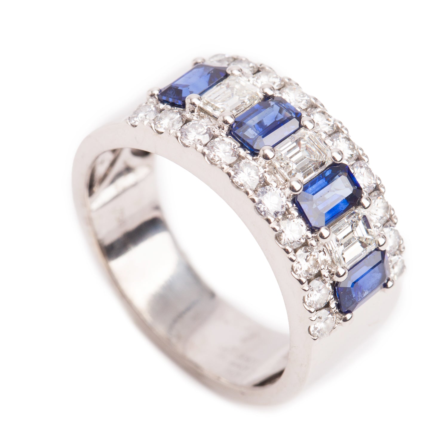 18k White Gold Blue Sapphire & Diamond Ring, Size 8.75