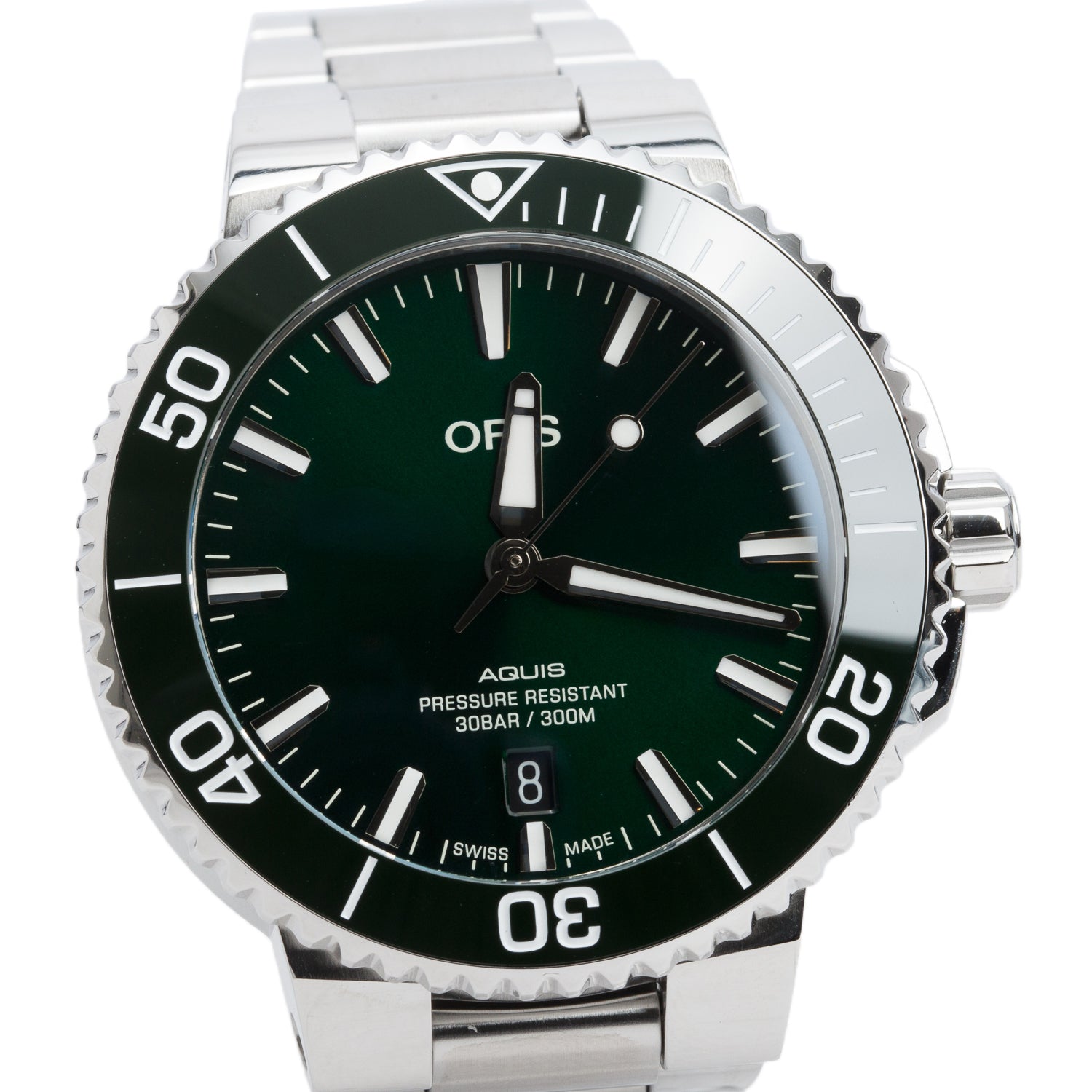 Oris Stainless Steel Aquis Date 41.5 MM Automatic Watch Green Dial 7766
