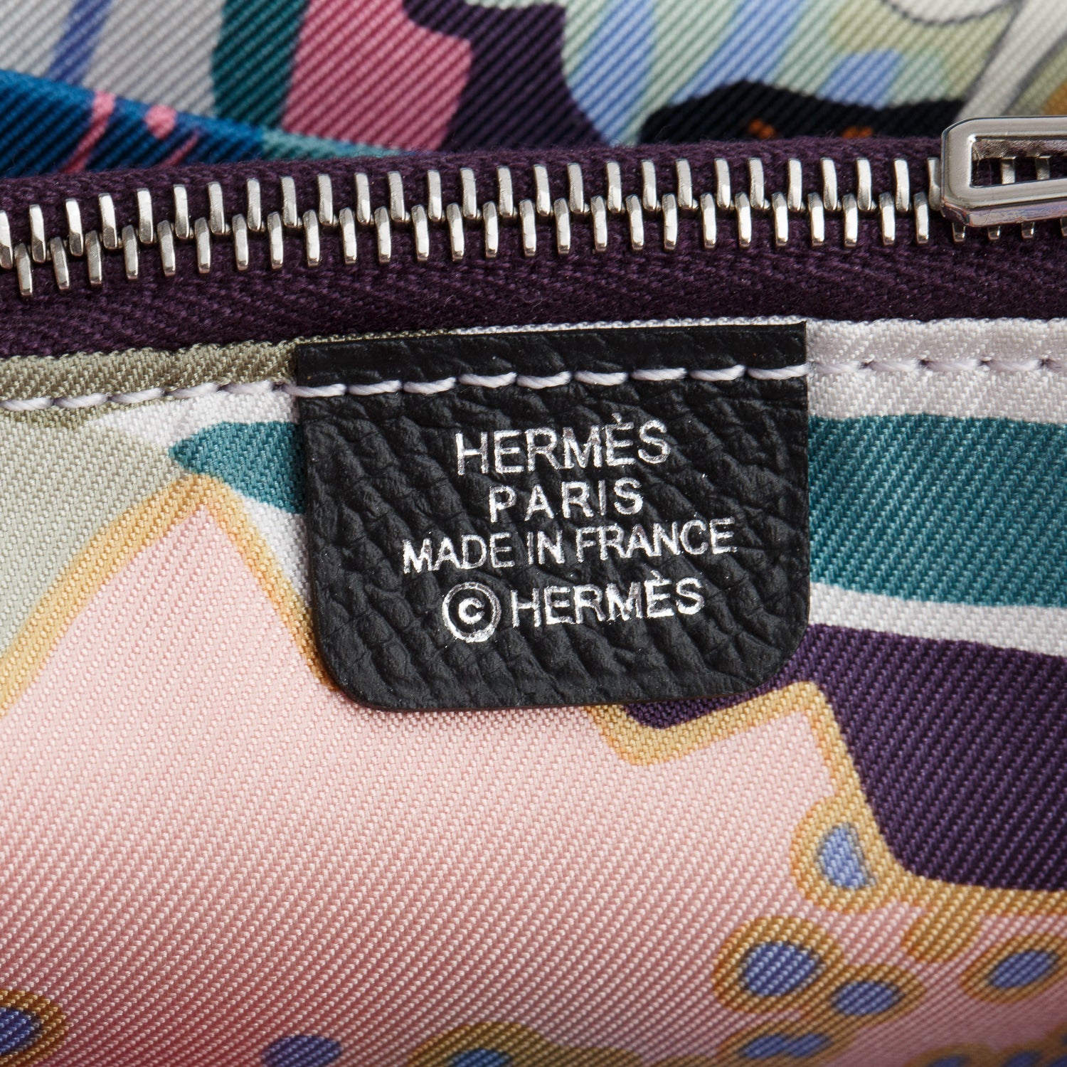 Hermes 2025 Noir Epsom Leather Silk'In Compact Wallet w/ Box
