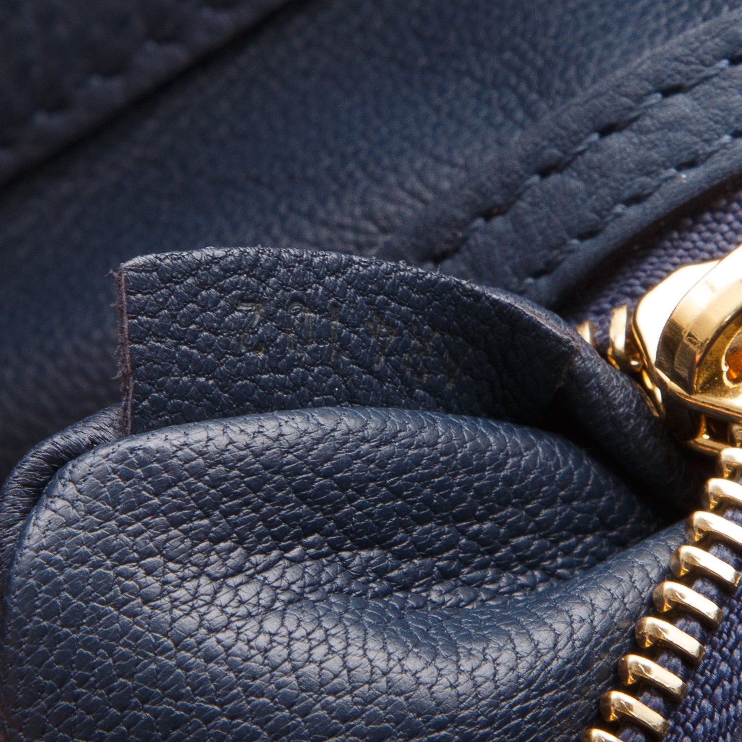 Louis Vuitton Monogram Ostrich Python Majestueux PM