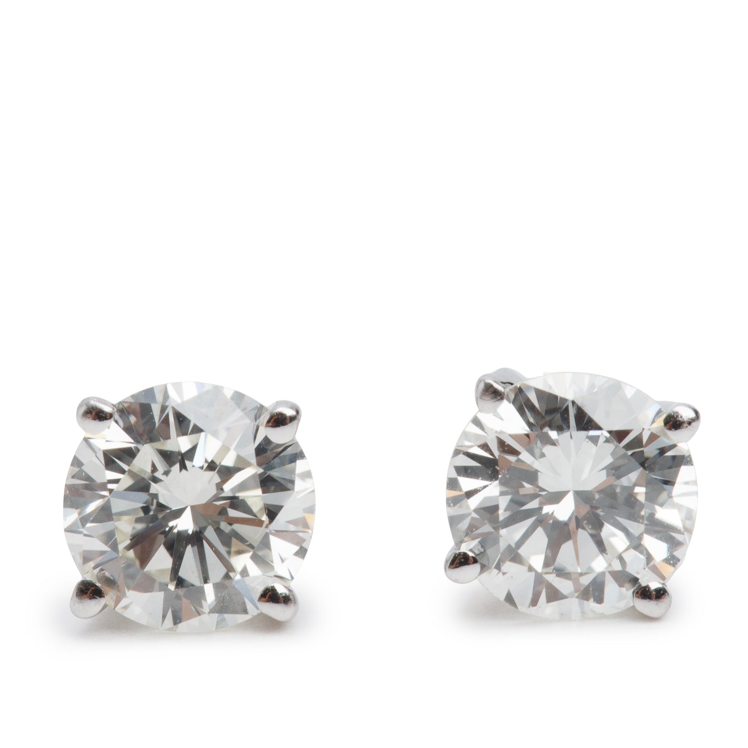 14k White Gold 0.77 tcw. Diamond Stud Earrings