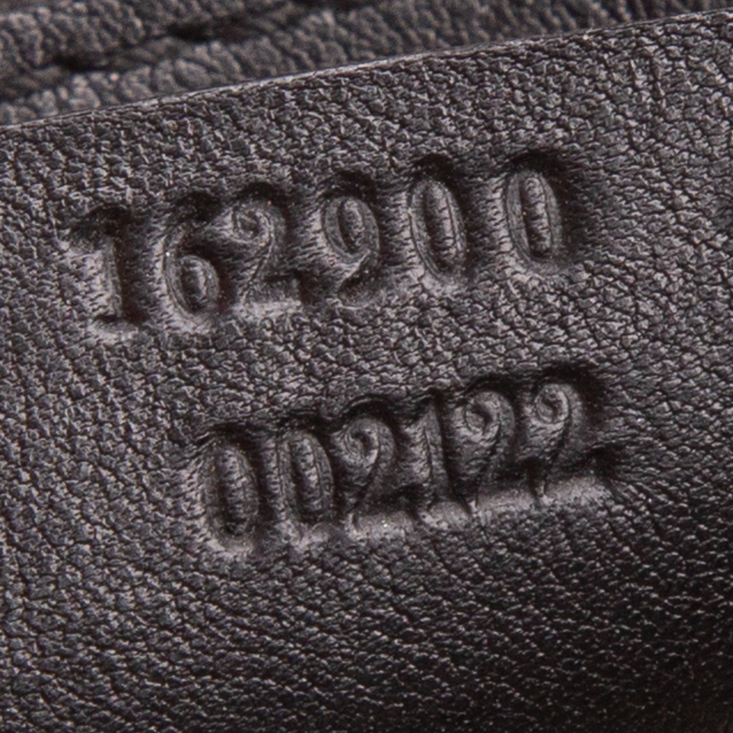 Gucci Black Leather Signature Medium Pelham Shoulder Bag