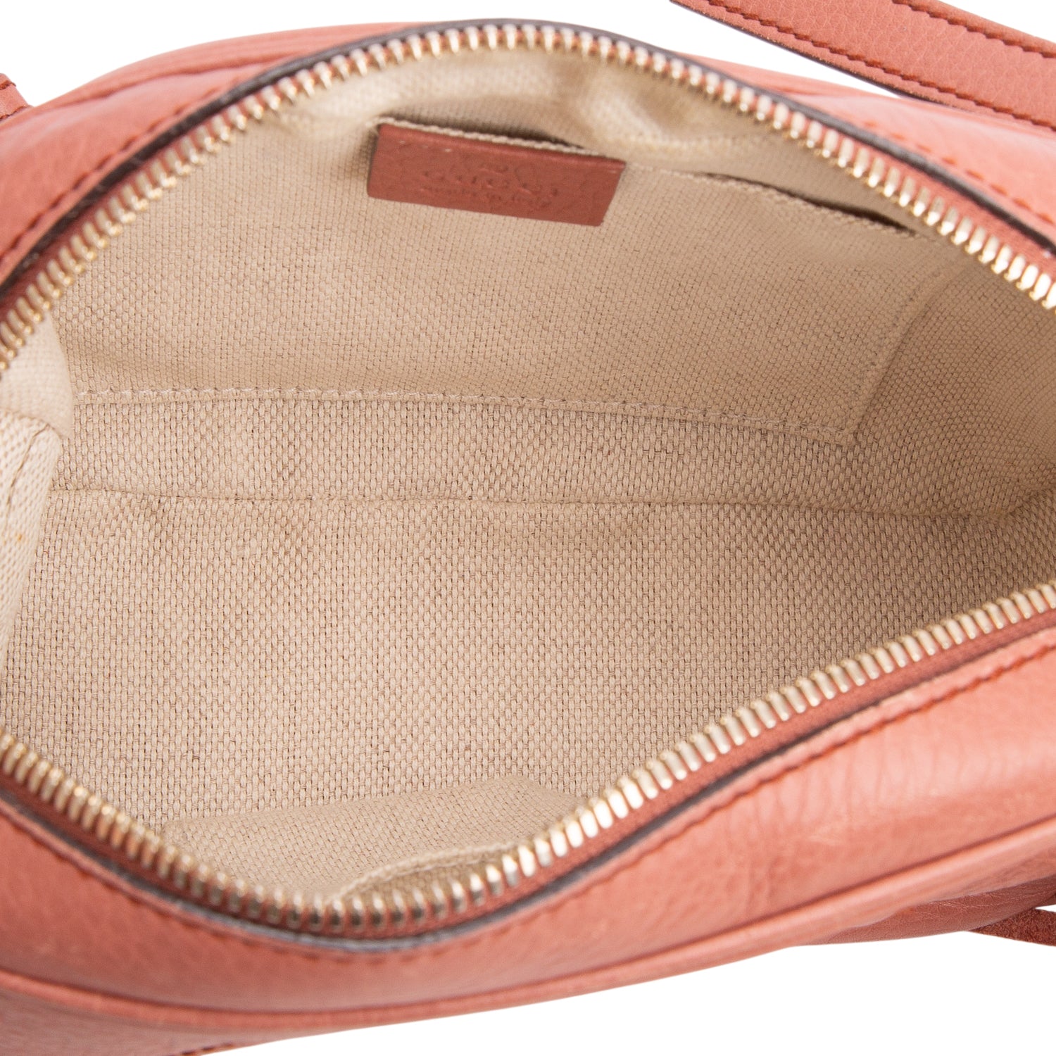 Gucci Pink Pebbled Calfskin Leather Small Soho Disco Bag