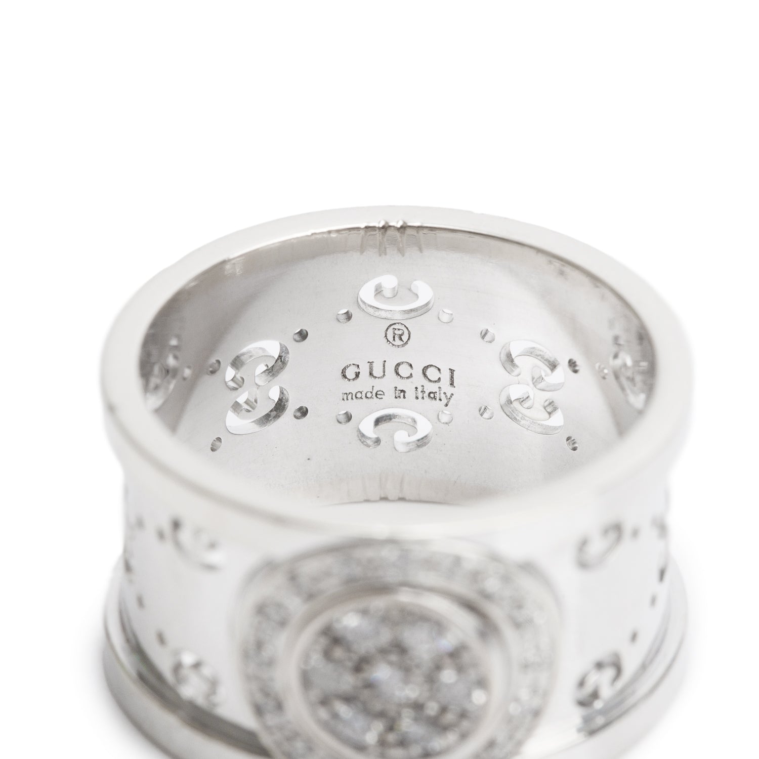 Gucci 18k White Gold Diamond Icon Twirl Ring, Size 9 4.5 w/ Box