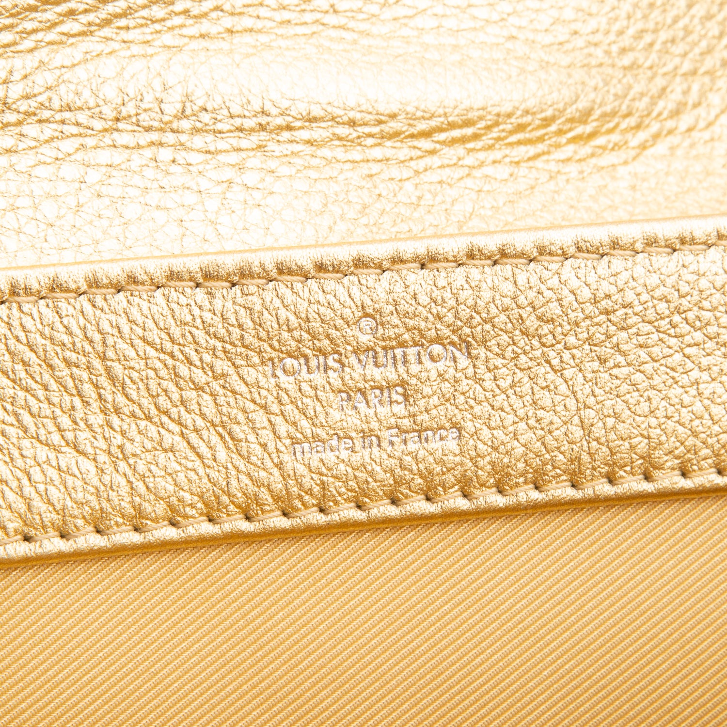 Louis Vuitton Metallic Gold Taurillon Leather LockMe II BB Chain Bag w/ Strap