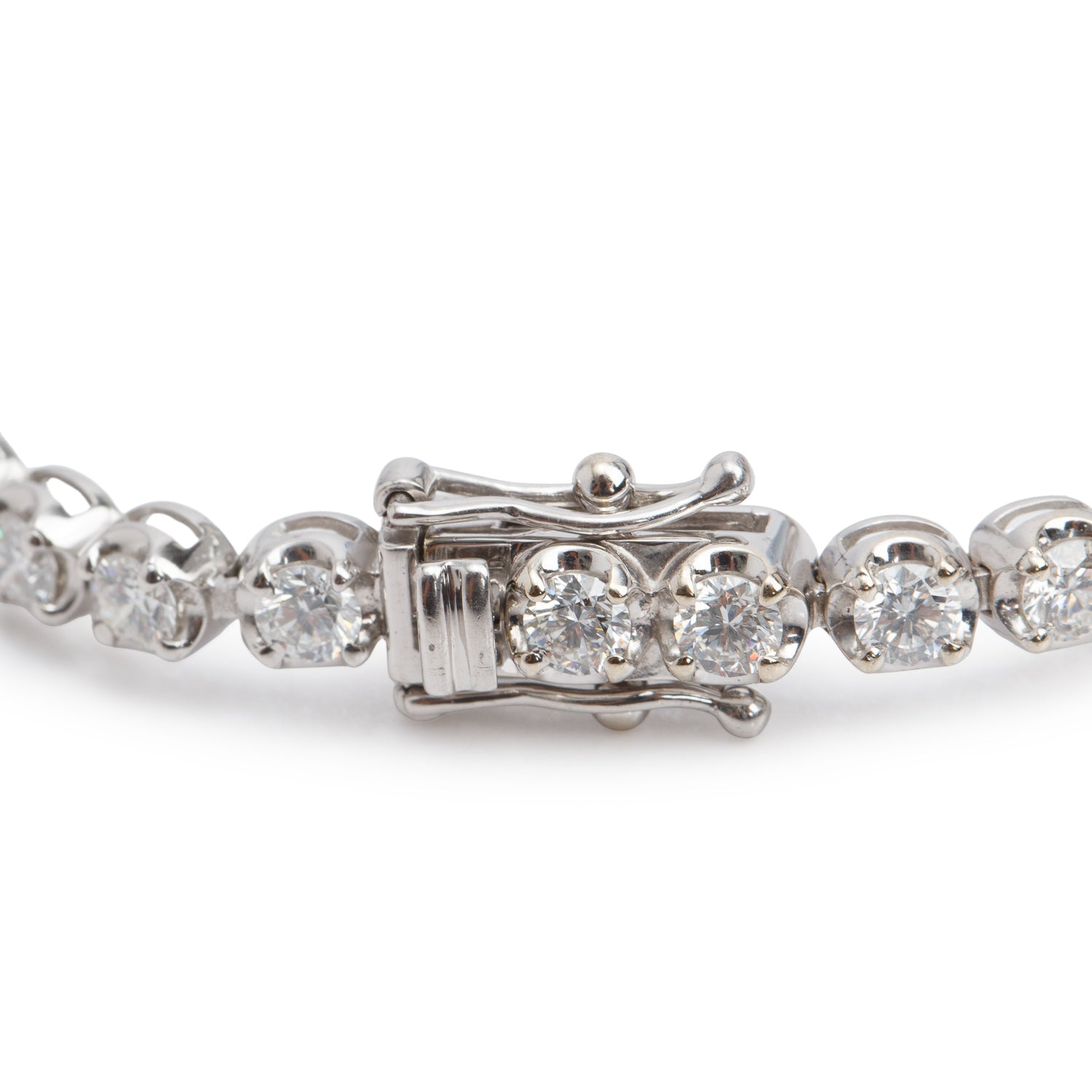 18k White Gold 4.40 tcw. Diamond Tennis Bracelet