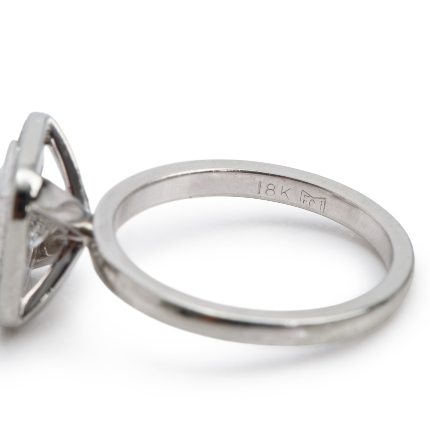 18k White Gold 1.09 ct. Princess Cut Diamond Engagement Ring, Size 5.25