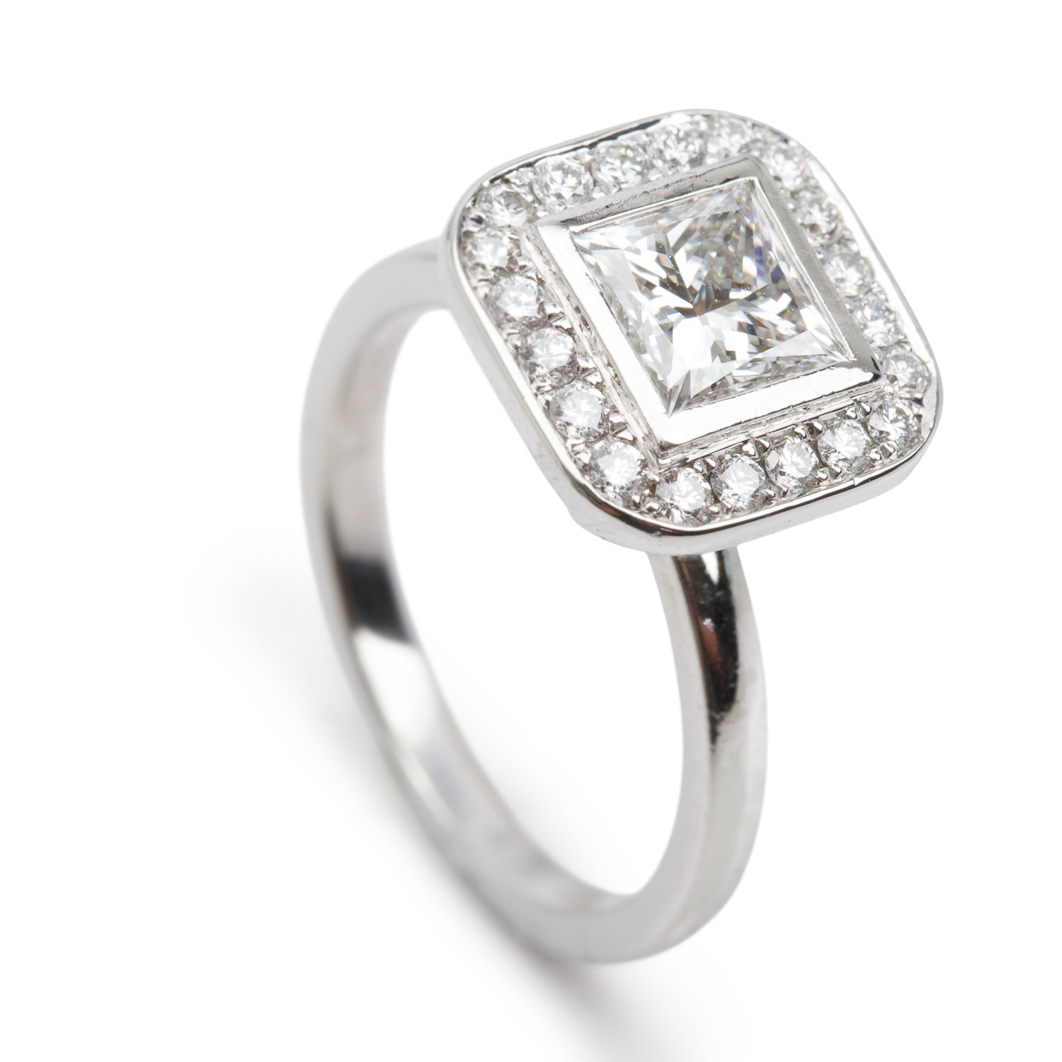 18k White Gold 1.09 ct. Princess Cut Diamond Engagement Ring, Size 5.25