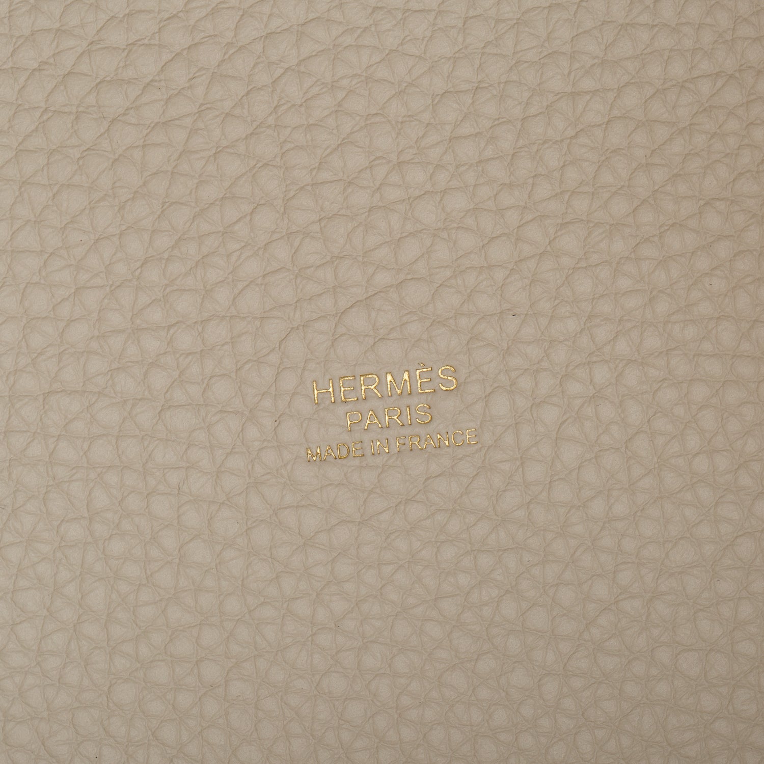 Hermes 2026 Craie Taurillon Clemence Picotin Lock 18 w/ Box