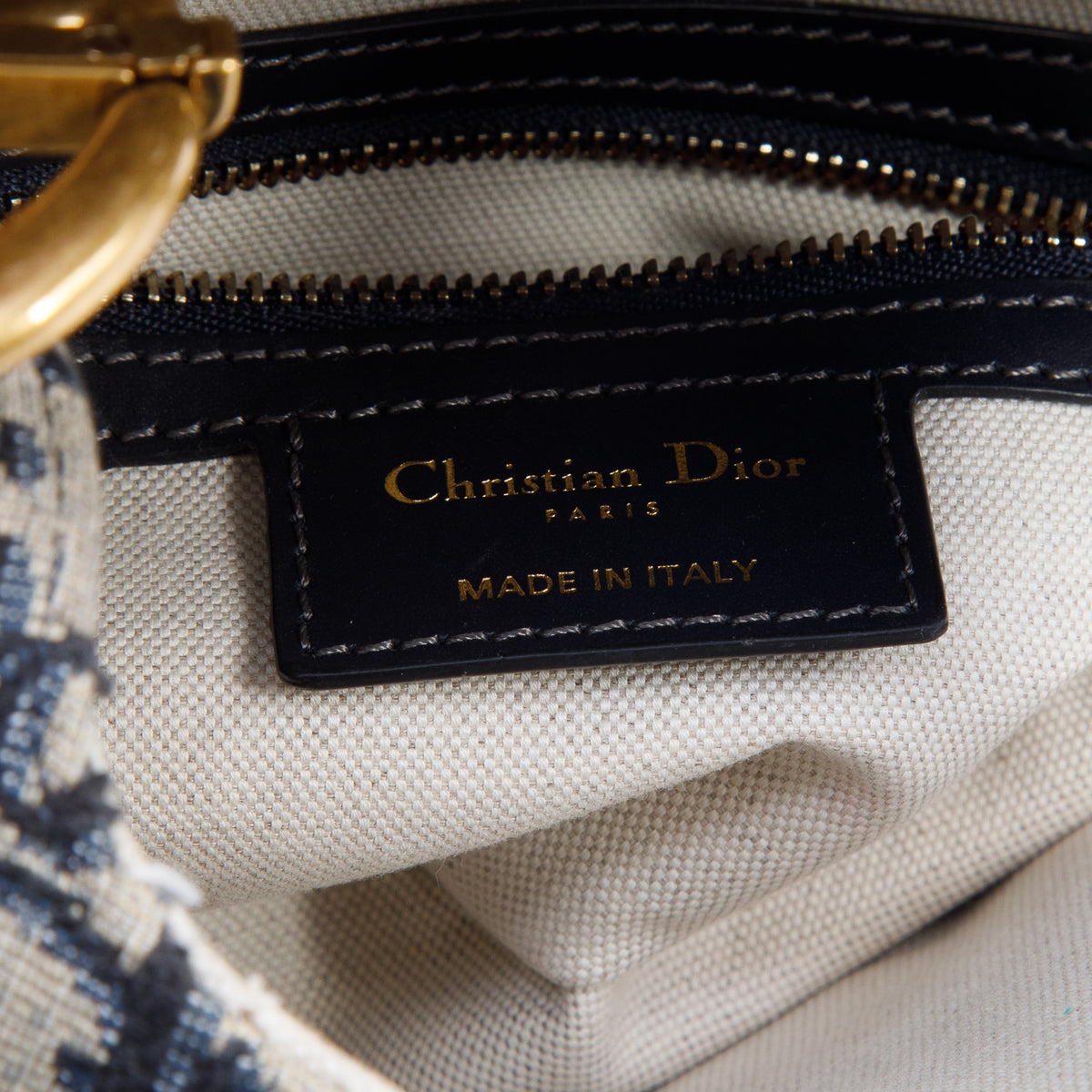 Christian Dior 2022 Oblique Medium Saddle Bag